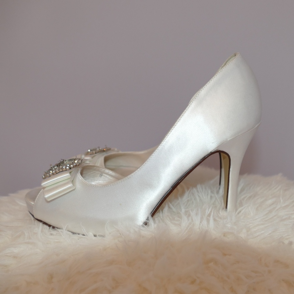 Ivory satin bridal shoes